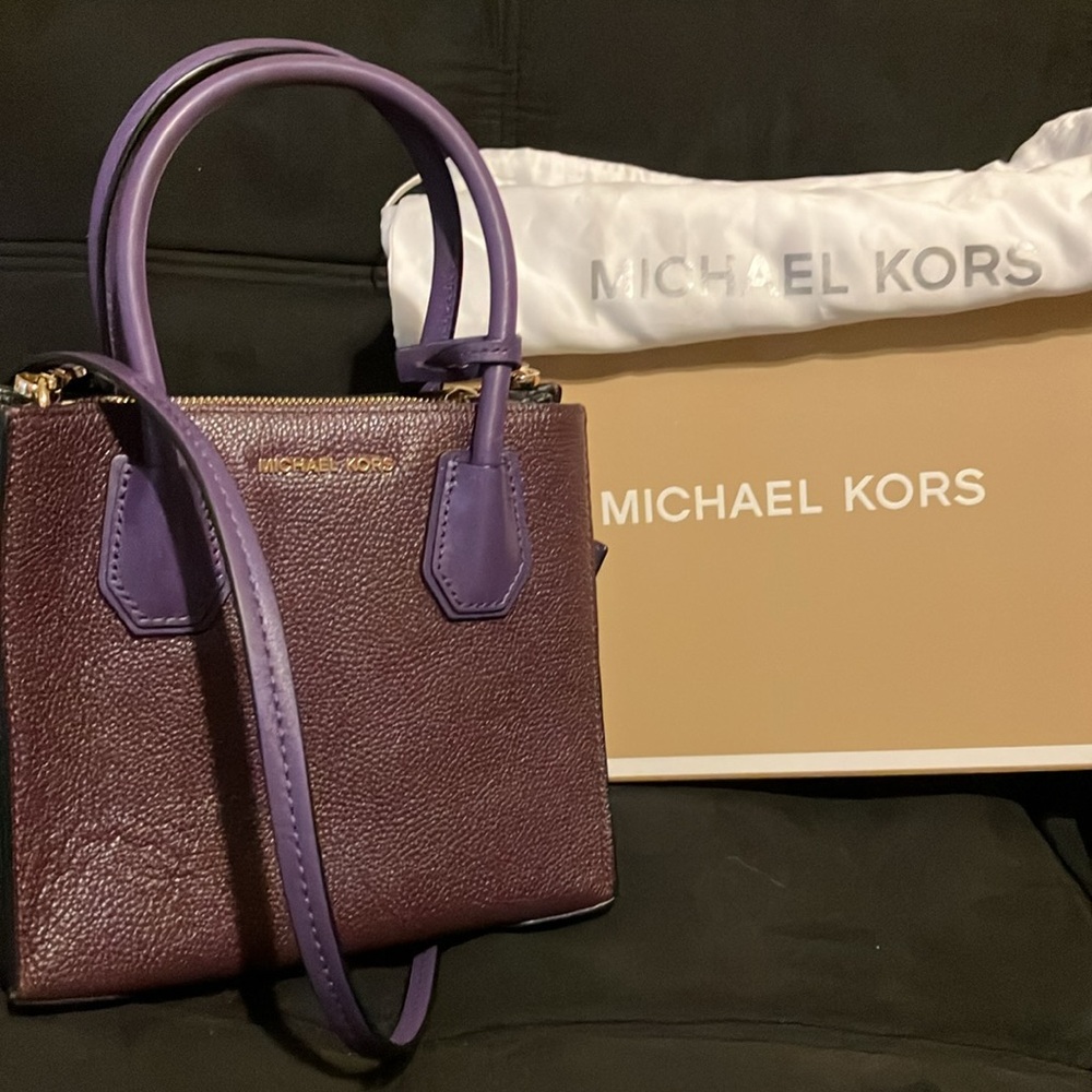Michael Kors bag - Picture 3 of 17